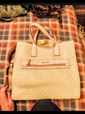 Michael Kors Cream Signature Tote with Pale Pink Trim